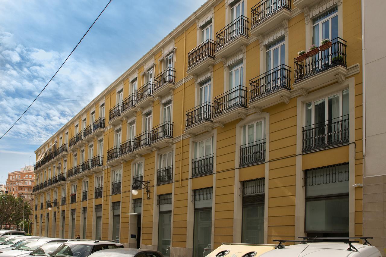 Beds & Breaks Nyman Apartamento Valência Exterior foto